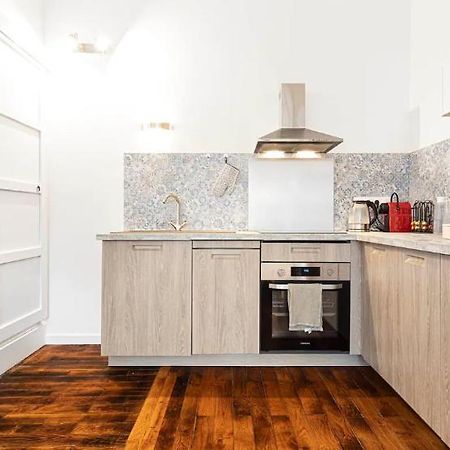 Appartement 2 Pieces Jean Mace Et Stationnement Лион Экстерьер фото