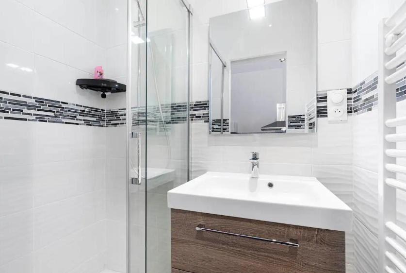 Appartement 2 Pieces Jean Mace Et Stationnement Лион Экстерьер фото
